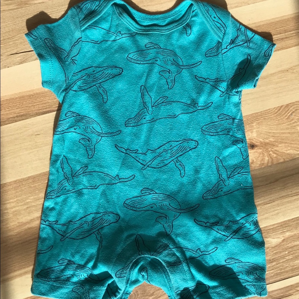 Old Navy Whale short sleeve short legged romper